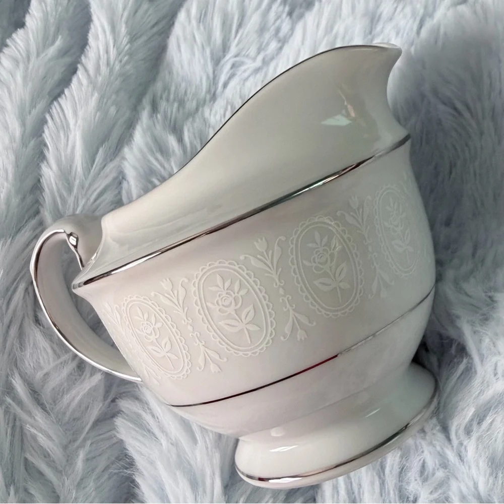 Vintage Creamer Sone China Japan Moderne 2467 Platinum Trim White Floral Scroll